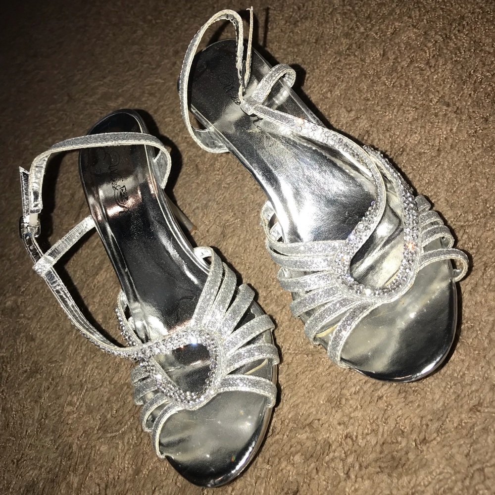 Silver Wild Rose Heels
